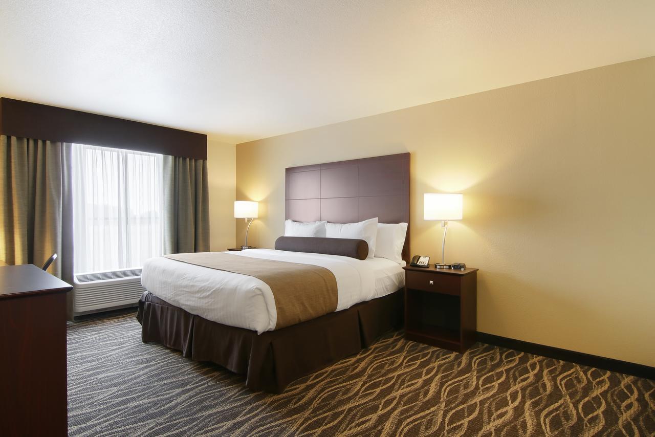 Cobblestone Inn & Suites - Menomonie/Uw-Stout Εξωτερικό φωτογραφία