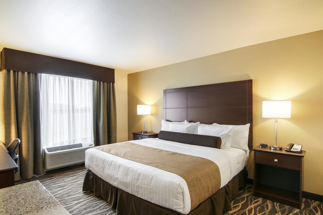 Cobblestone Inn & Suites - Menomonie/Uw-Stout Εξωτερικό φωτογραφία