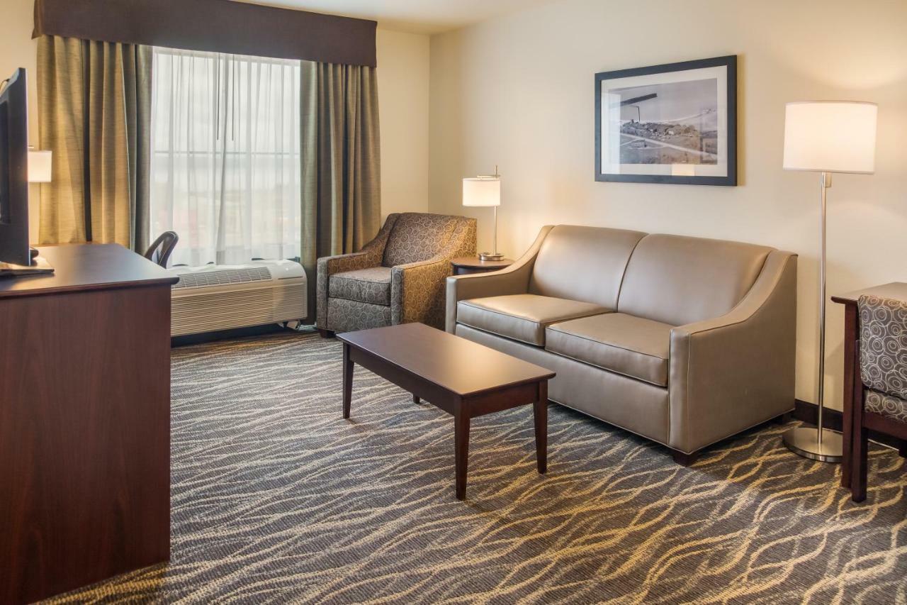 Cobblestone Inn & Suites - Menomonie/Uw-Stout Εξωτερικό φωτογραφία